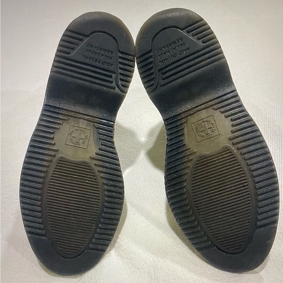 DOC MARTENS Flora Chelsea Boots Black Leather Slip On Women’s Sz 5 - Picture 9 of 16